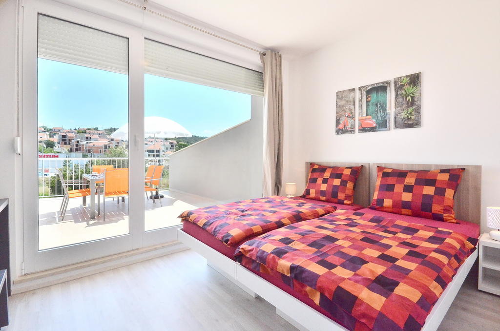Bretia Apartments Sutivan Zimmer foto